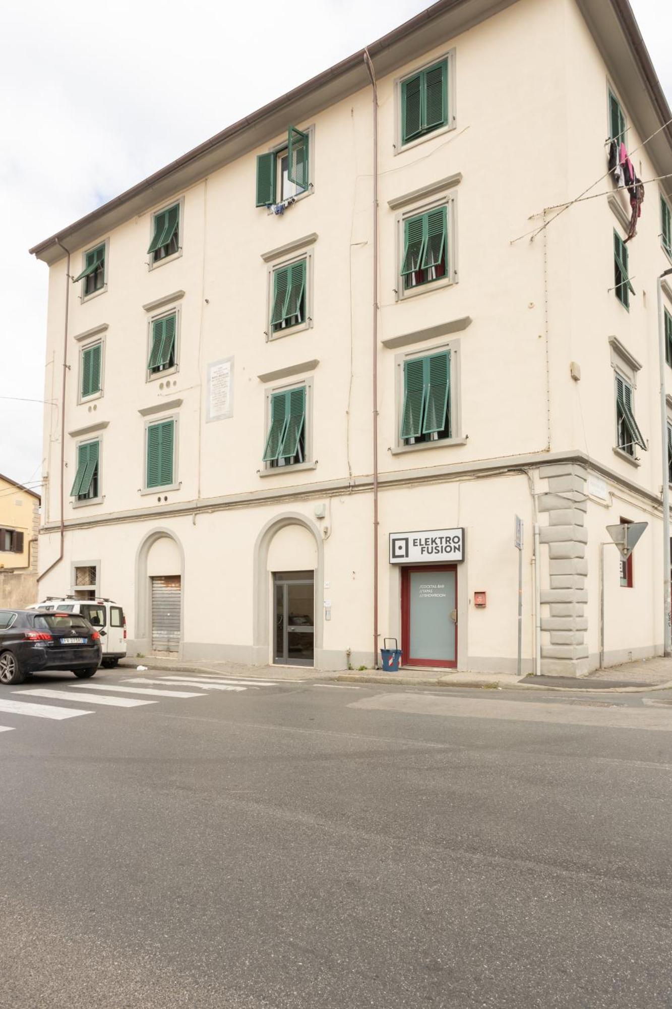 Ponte Per La Sardegna E La Corsica Dalla Toscana Family Apartment Livorno Luaran gambar