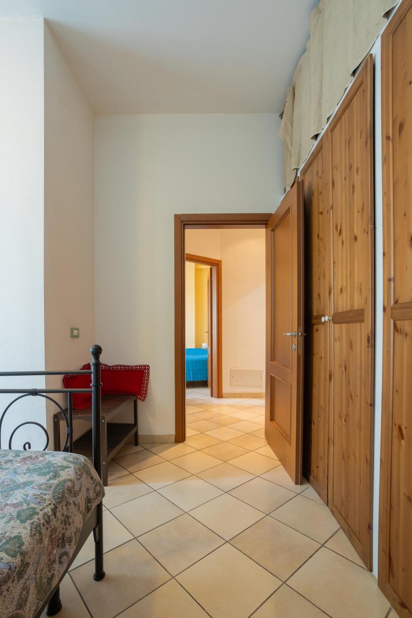 Ponte Per La Sardegna E La Corsica Dalla Toscana Family Apartment Livorno Luaran gambar